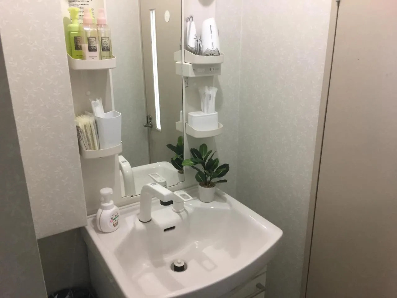 Sakura Hotel Tennoji 1 Osaka